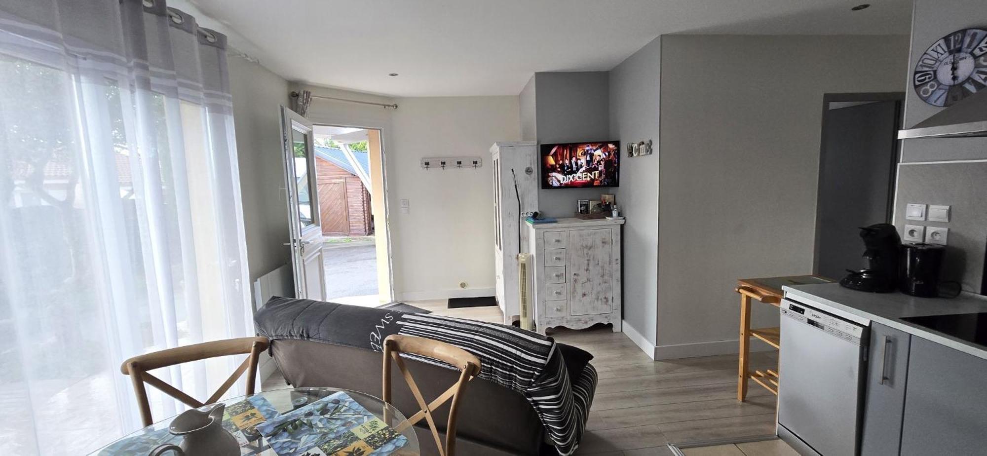 Welcome Logement Avec Terrasse Proche Bordeaux Saint-André-de-Cubzac Zewnętrze zdjęcie
